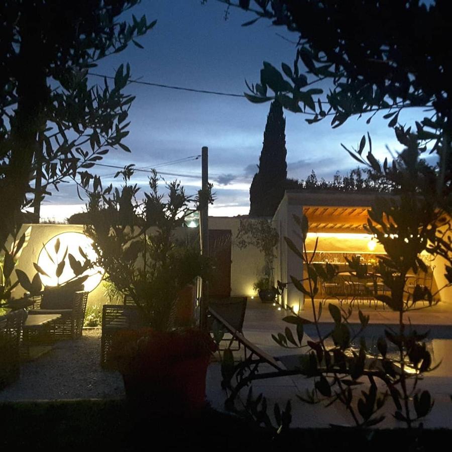 Philoxenia Bed & Breakfast Pourrieres ภายนอก รูปภาพ